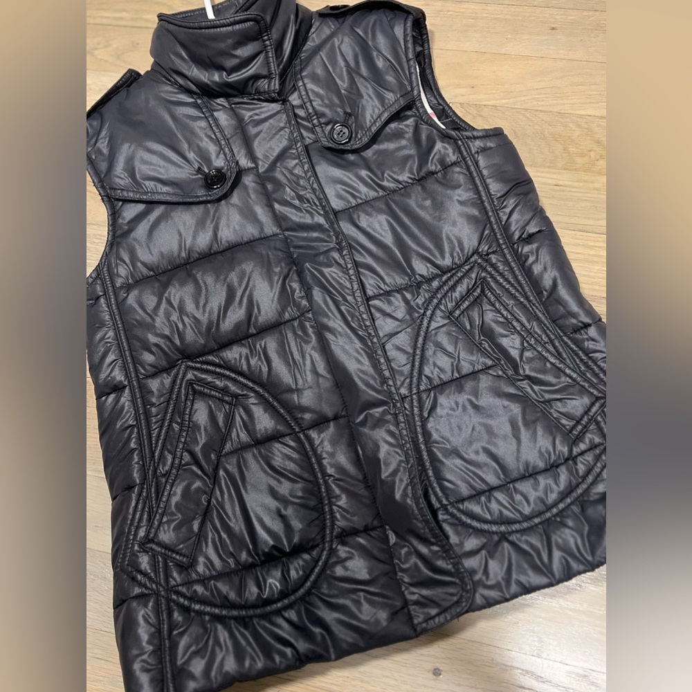 Burberry vest, size XS